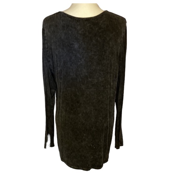 Voice of California off-black fringed & studded top. Dark Hippie chic. - Picture 2 of 5